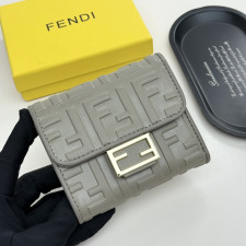 펜디 소가죽 지갑